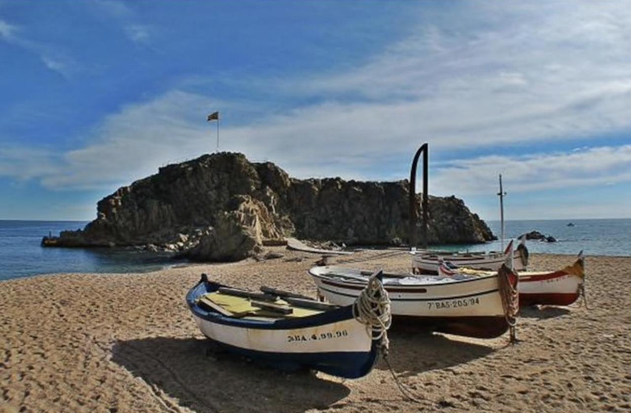Beta'S Place - Apartamento Primera Linea De Playa บลาเนส ภายนอก รูปภาพ