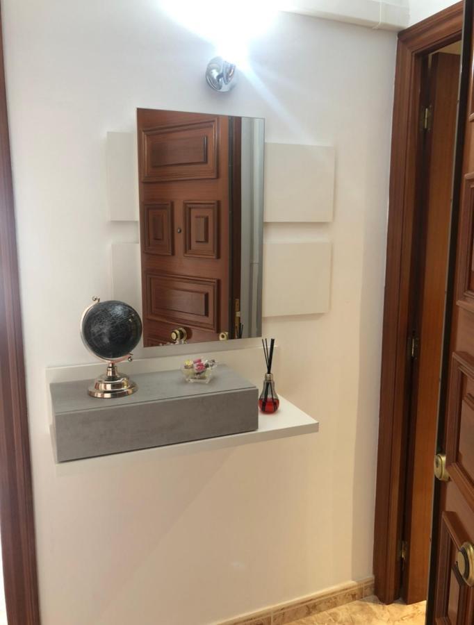 Beta'S Place - Apartamento Primera Linea De Playa บลาเนส ภายนอก รูปภาพ