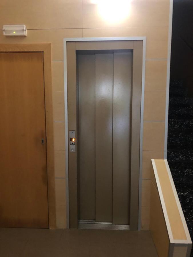 Beta'S Place - Apartamento Primera Linea De Playa บลาเนส ภายนอก รูปภาพ