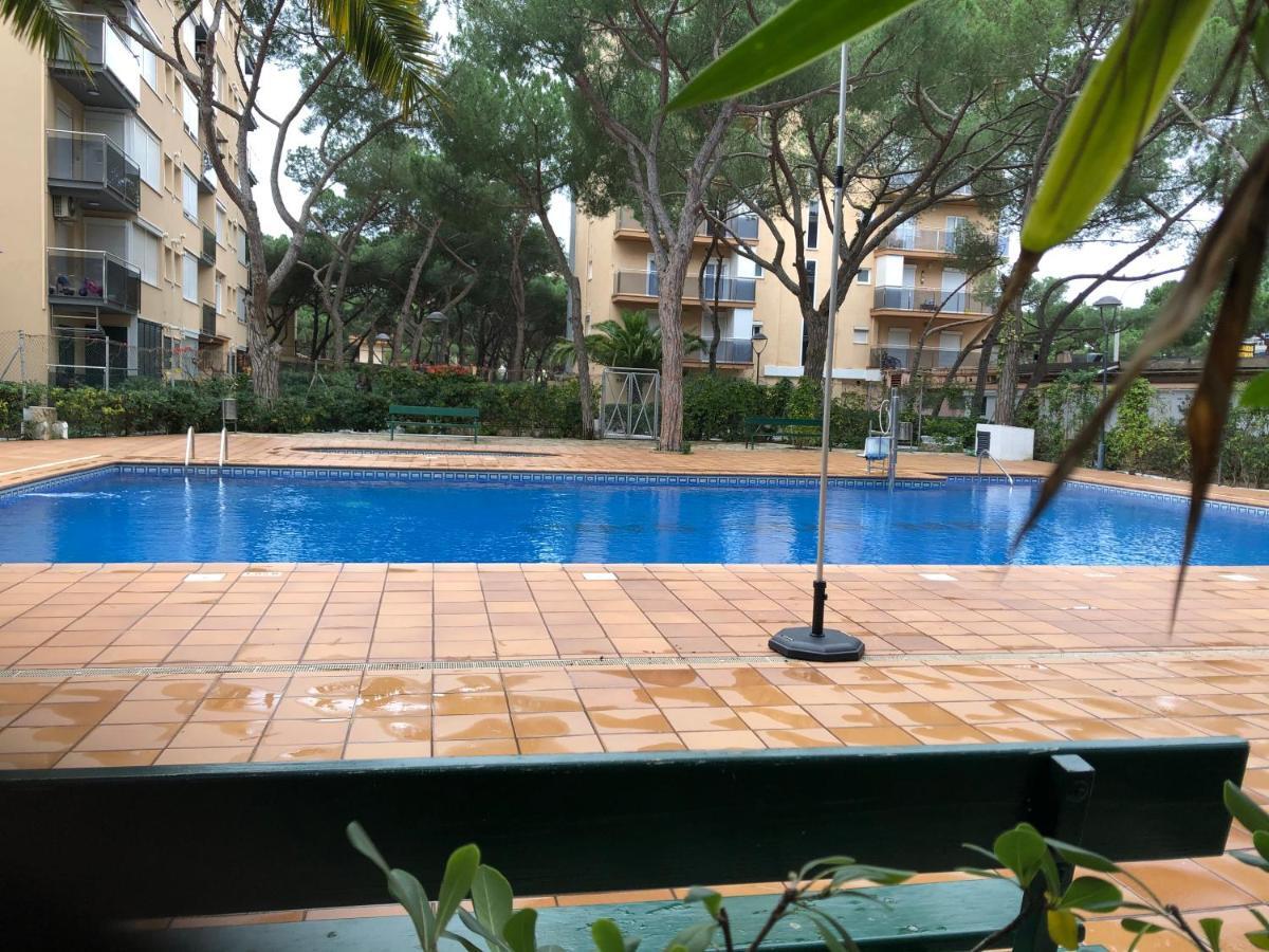 Beta'S Place - Apartamento Primera Linea De Playa บลาเนส ภายนอก รูปภาพ